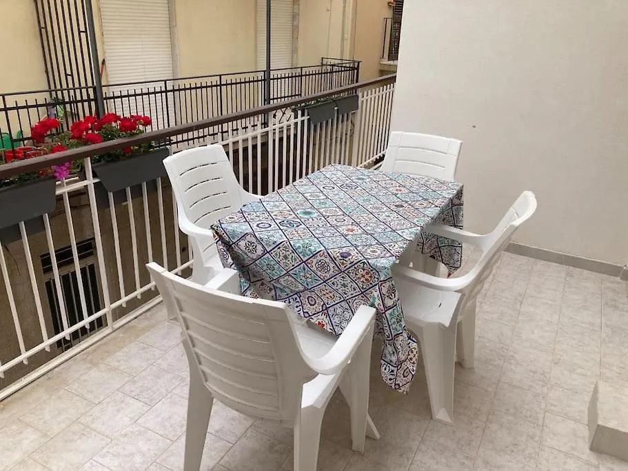 Casa Dalfea Διαμέρισμα Mazara del Vallo
