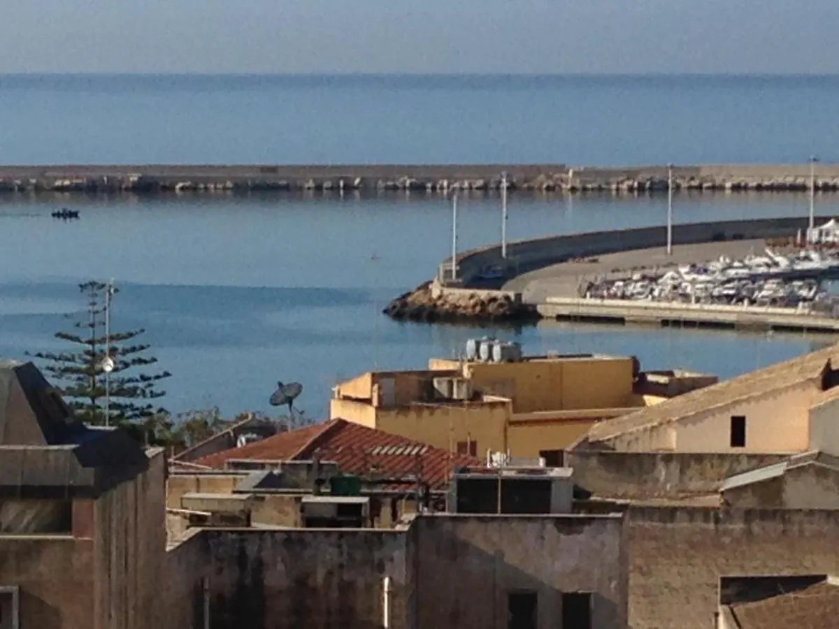 Casa Dalfea Διαμέρισμα Mazara del Vallo